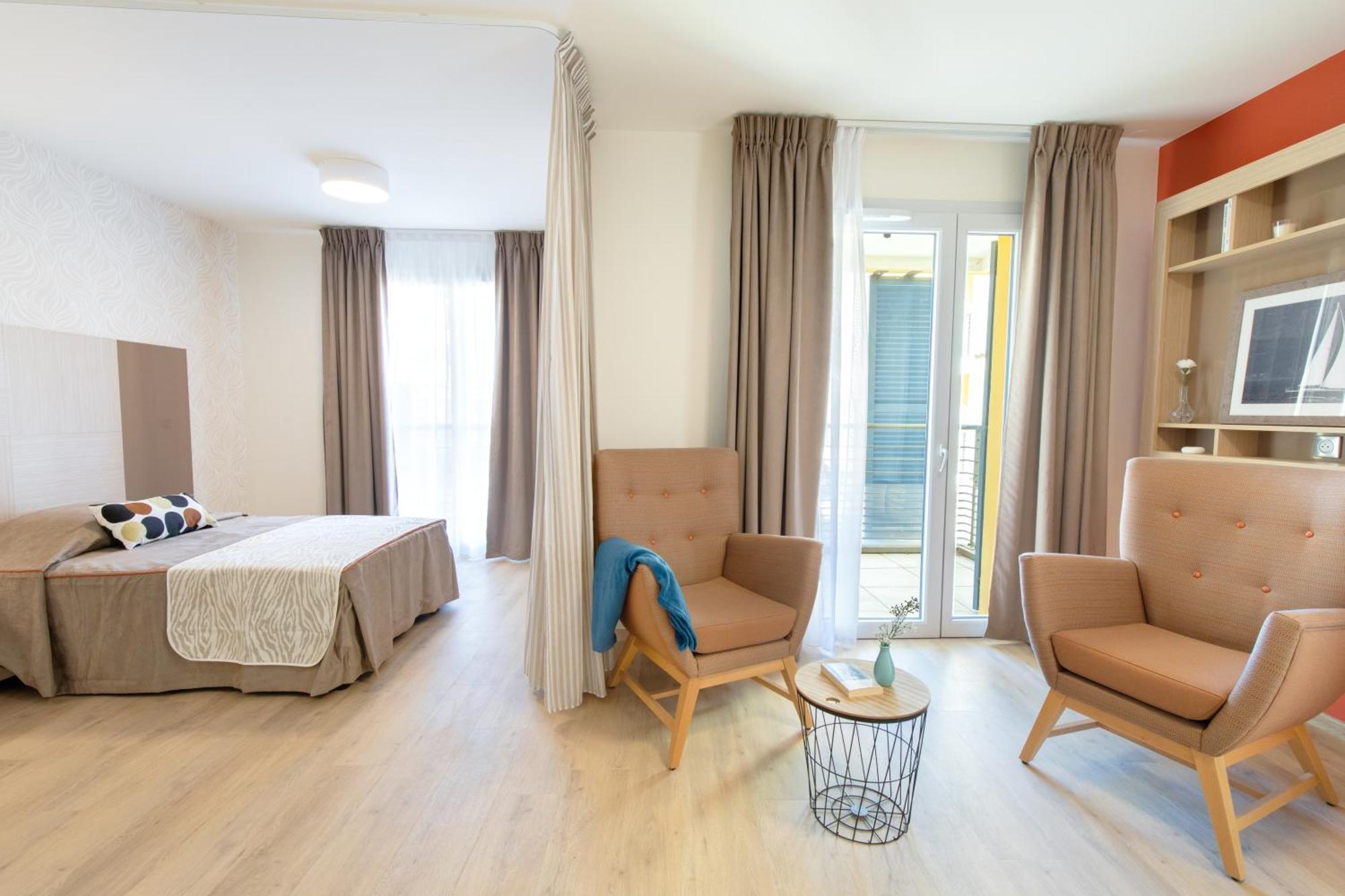Zenao Frejus Apart otel Dış mekan fotoğraf
