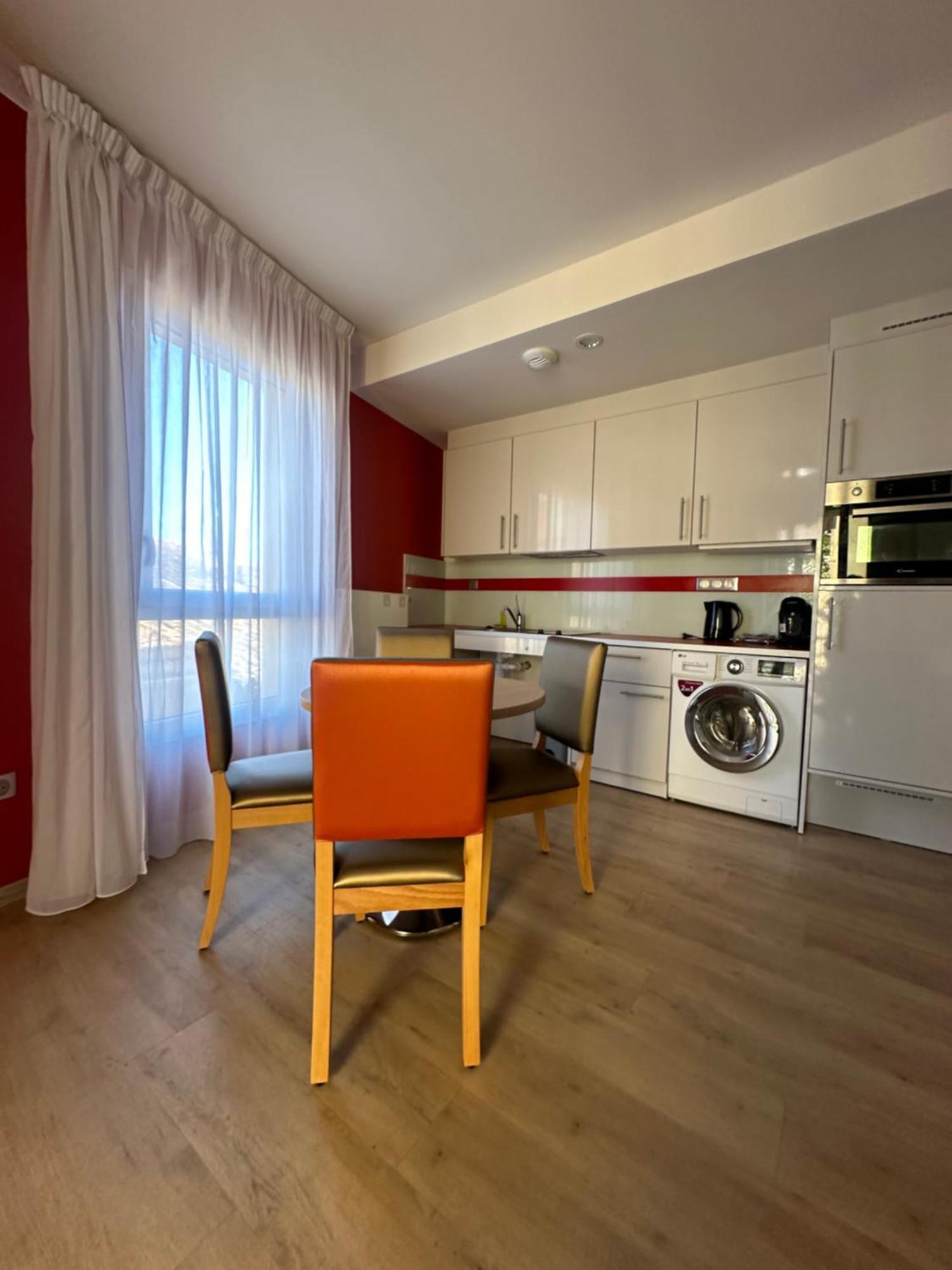Zenao Frejus Apart otel Dış mekan fotoğraf